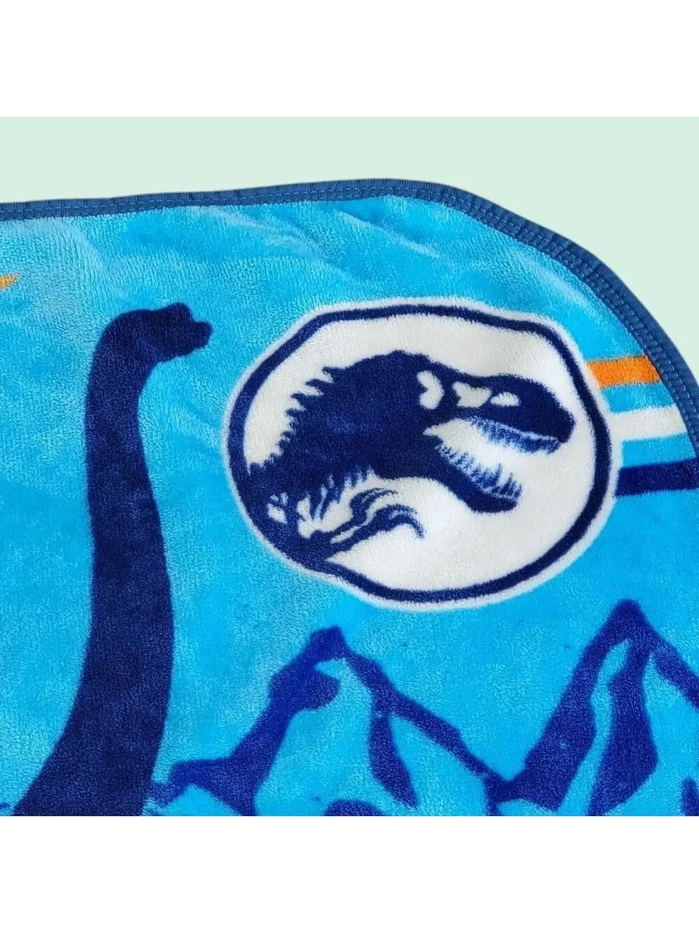 Jurassic World Throw Blanket Fleece Dinosaur T-Rex Raptor Travel Lap Afghan